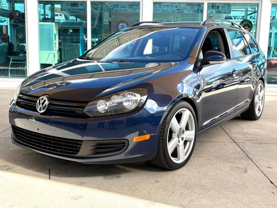 2012 Volkswagen A6 Jetta - Image 11 of 12