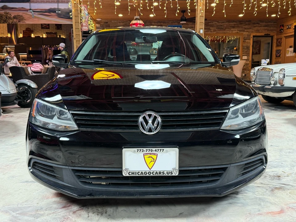 2012 Volkswagen A6 Jetta - Image 2 of 12