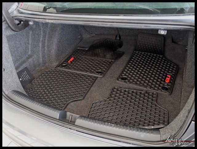 2012 Volkswagen A6 Jetta - Image 27 of 29