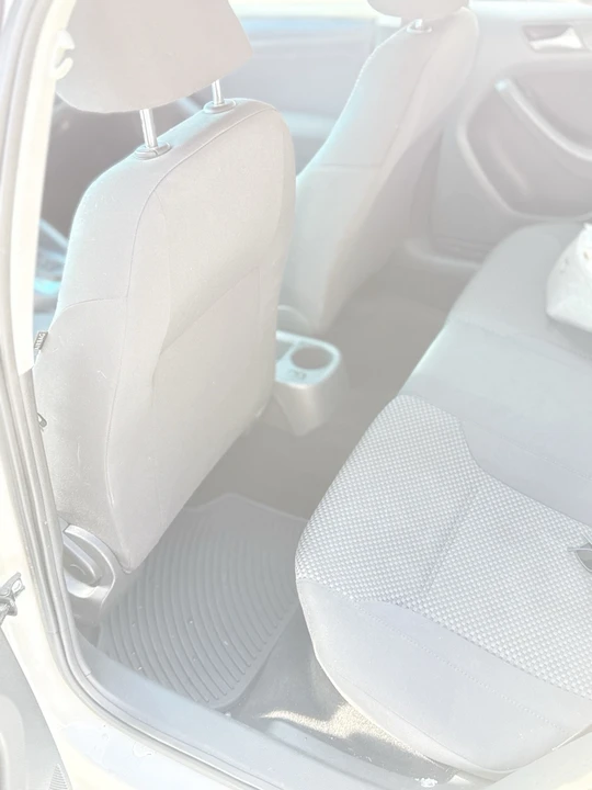 2012 Volkswagen A6 Jetta - Image 11 of 12