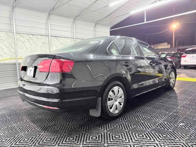 2012 Volkswagen A6 Jetta - Image 7 of 12