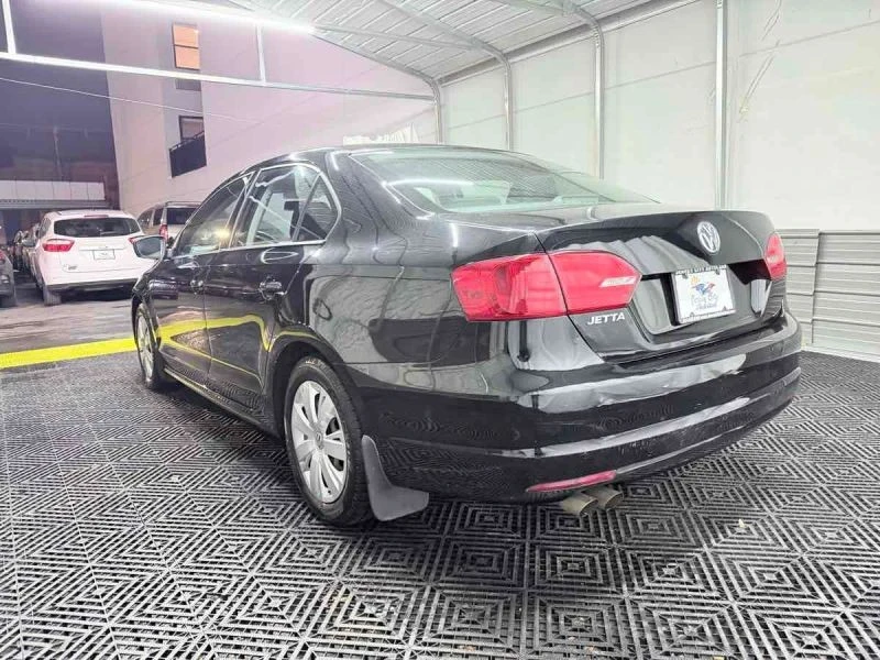 2012 Volkswagen A6 Jetta - Image 5 of 12