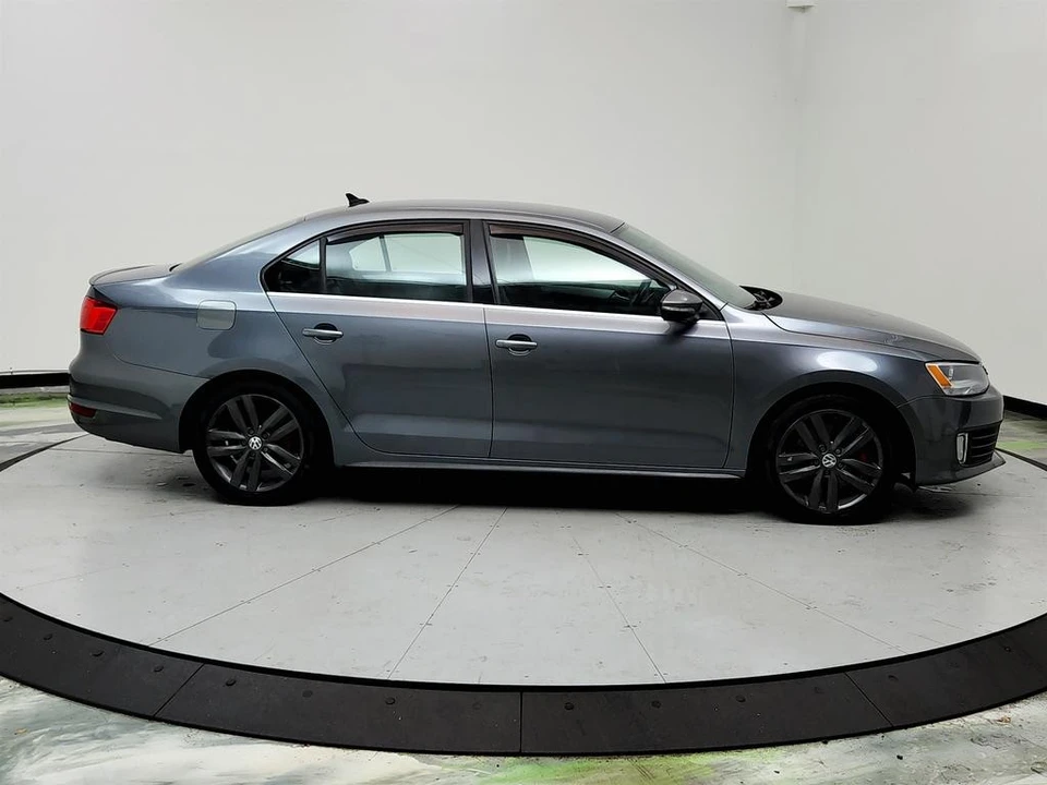 2012 Volkswagen A6 Jetta - Image 4 of 12