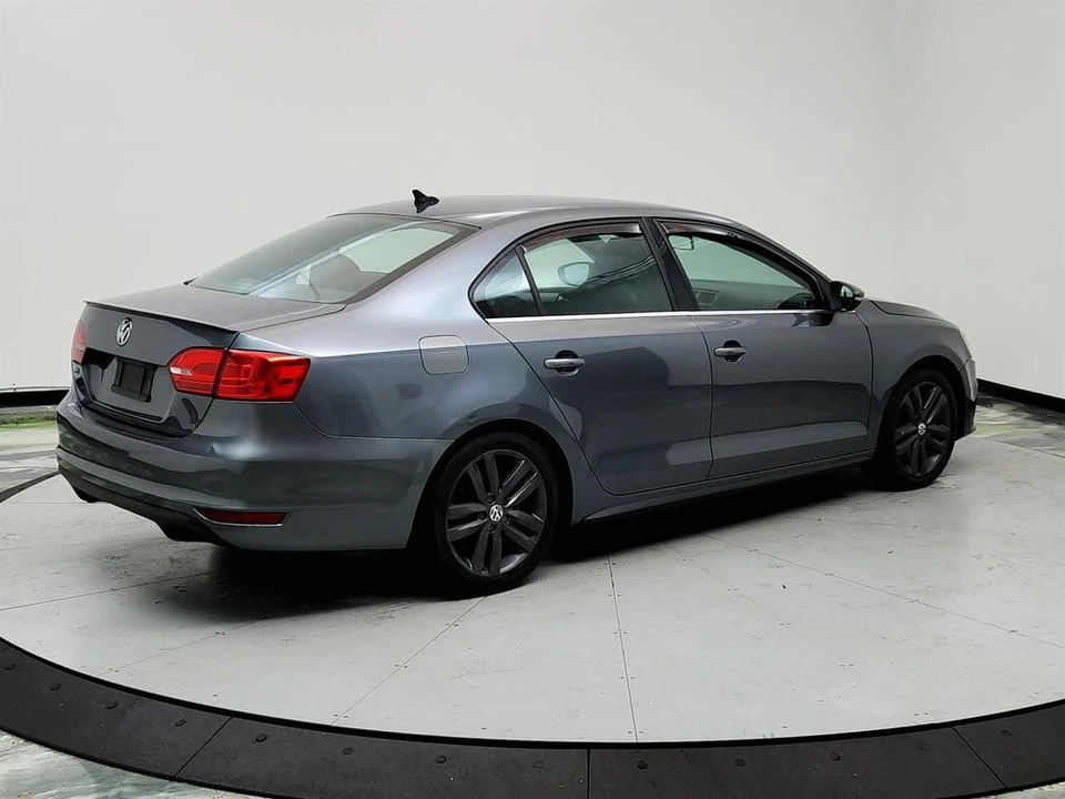 2012 Volkswagen A6 Jetta - Image 5 of 12