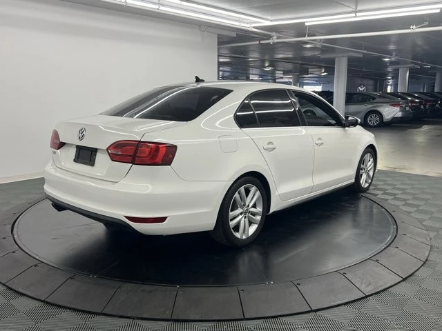 2012 Volkswagen A6 Jetta - Image 4 of 9