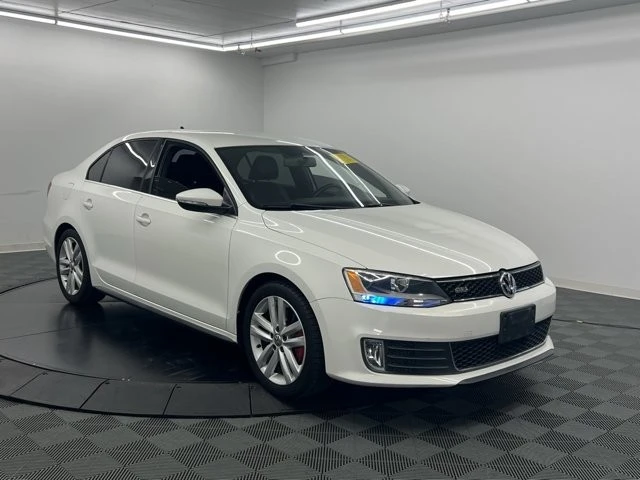 2012 Volkswagen A6 Jetta - Image 2 of 9