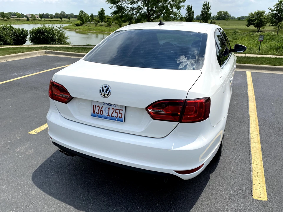 2012 Volkswagen A5 Jetta - Image 20 of 31