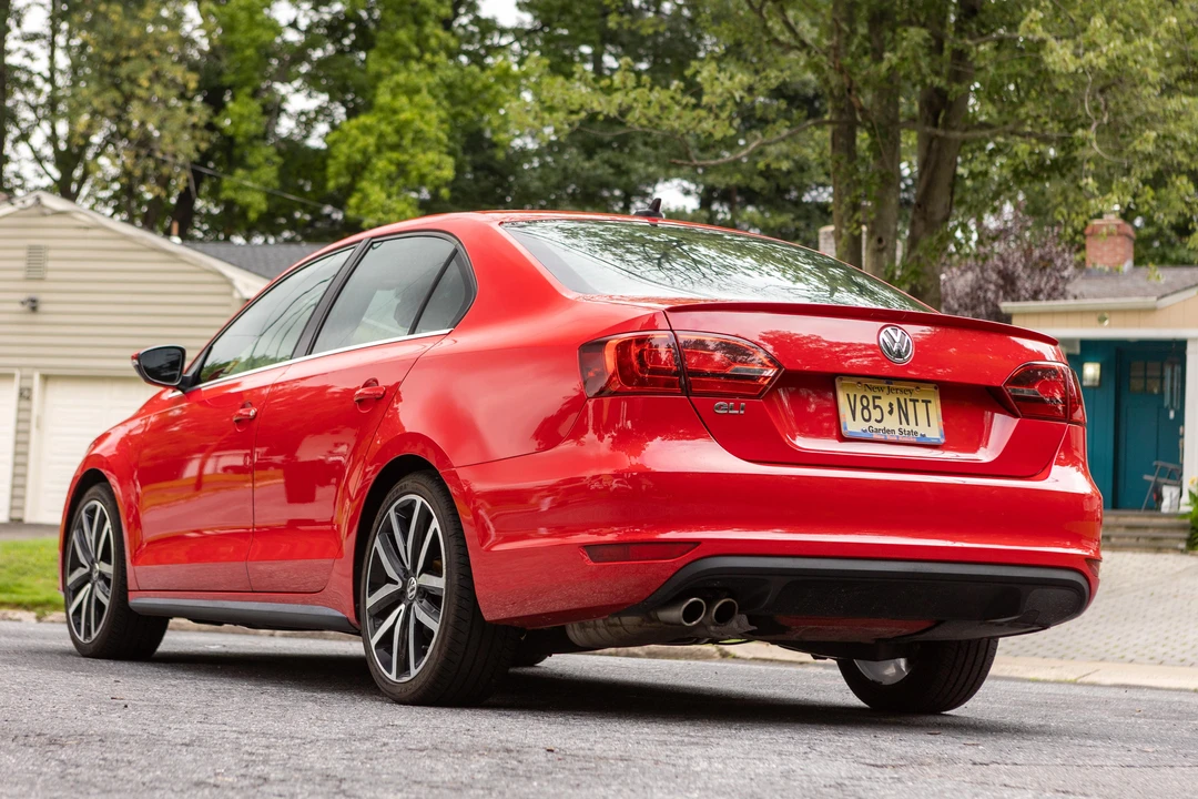 2012 Volkswagen A6 Jetta - Image 9 of 31