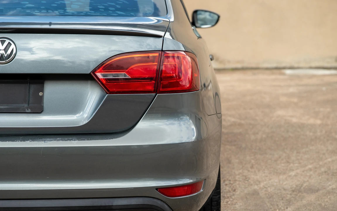 2012 Volkswagen A6 Jetta - Image 23 of 31