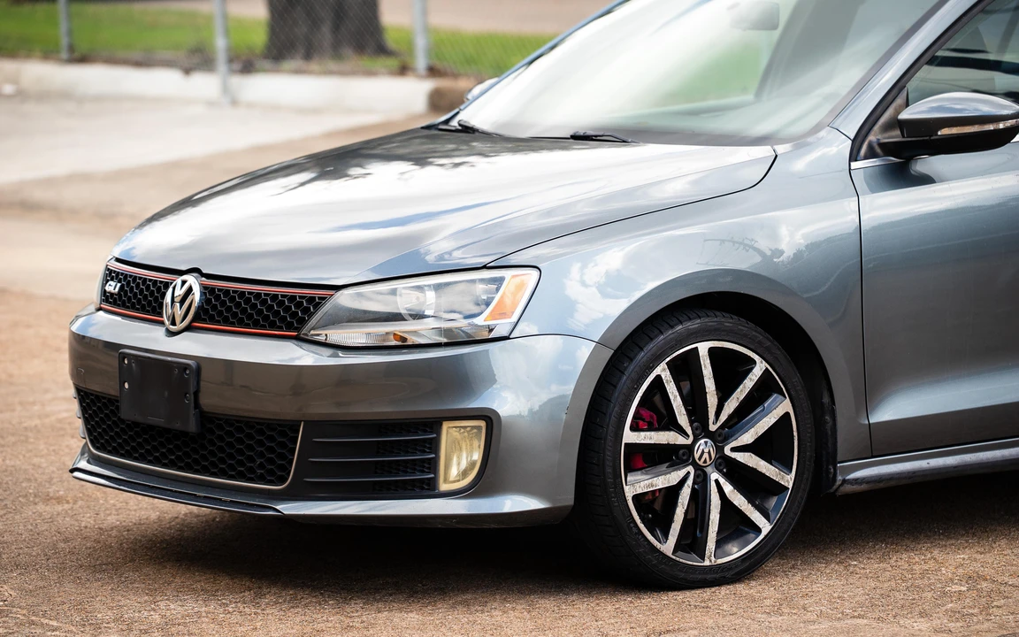 2012 Volkswagen A6 Jetta - Image 13 of 31