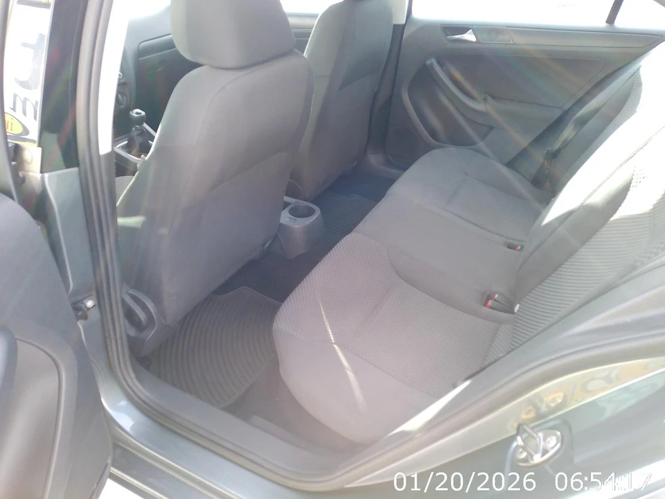 2012 Volkswagen A6 Jetta - Image 17 of 21