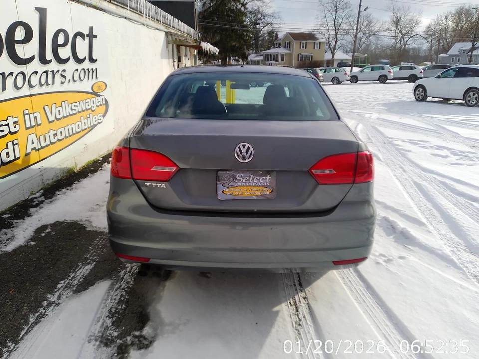 2012 Volkswagen A6 Jetta - Image 4 of 12