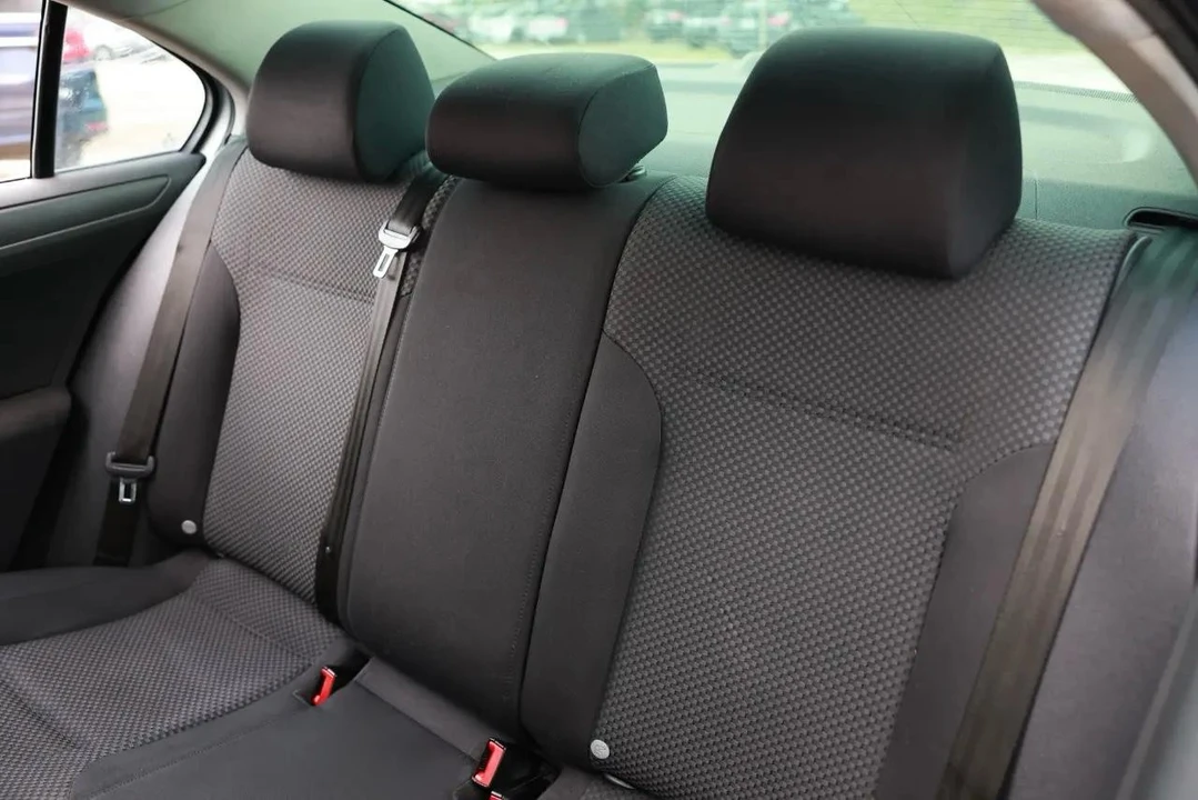2012 Volkswagen A6 Jetta - Image 8 of 21