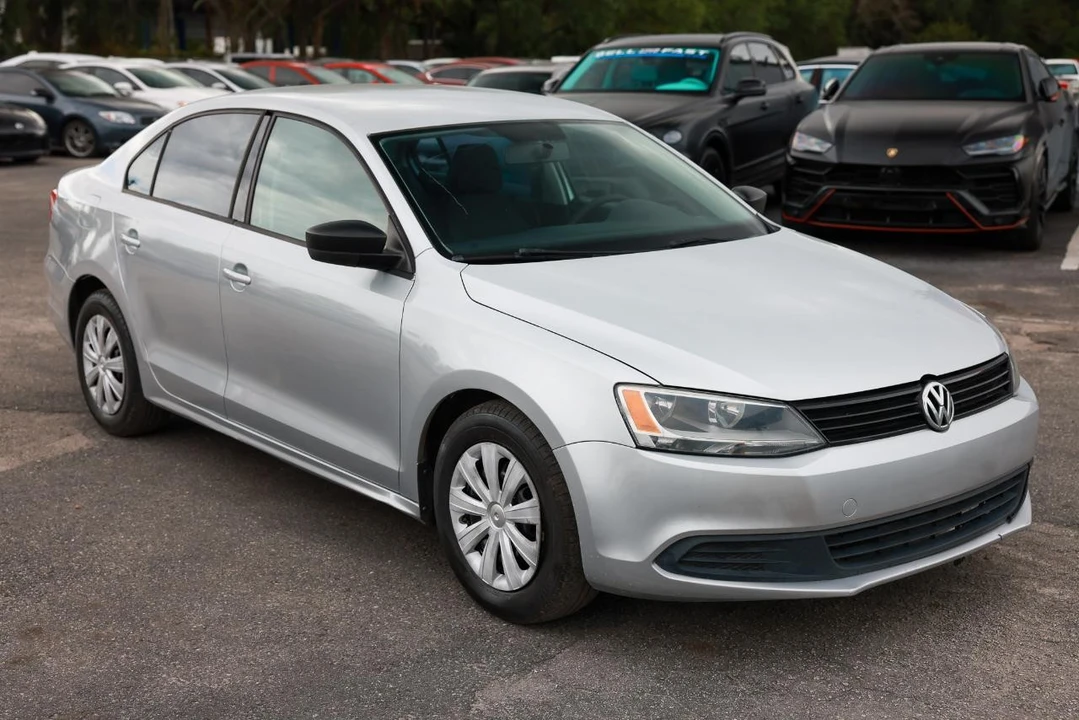 2012 Volkswagen A6 Jetta - Image 15 of 21