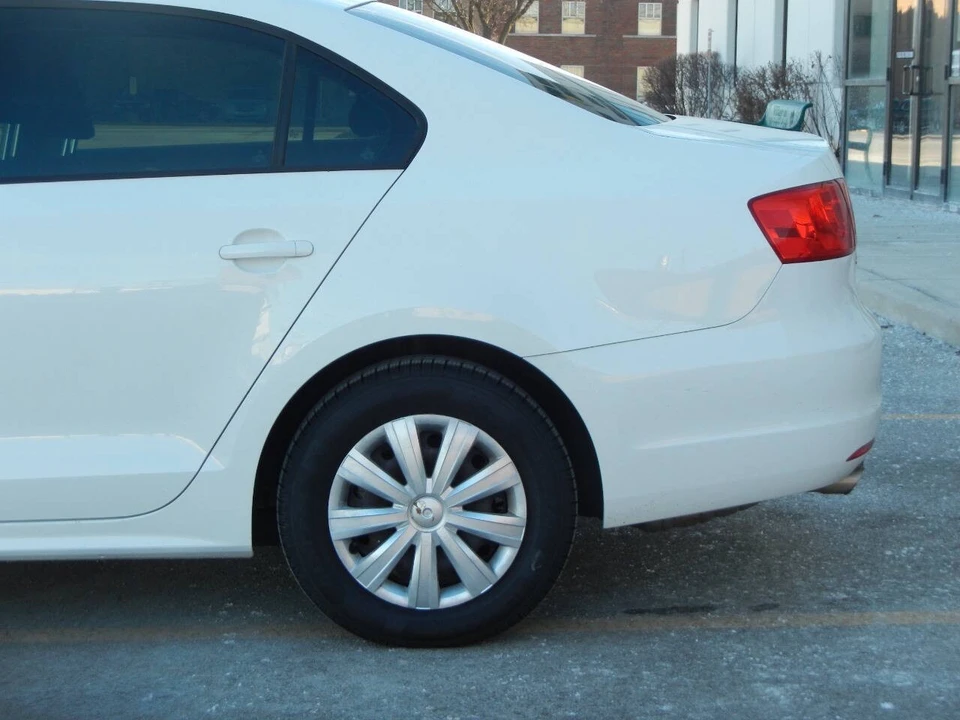 2012 Volkswagen A6 Jetta - Image 13 of 21
