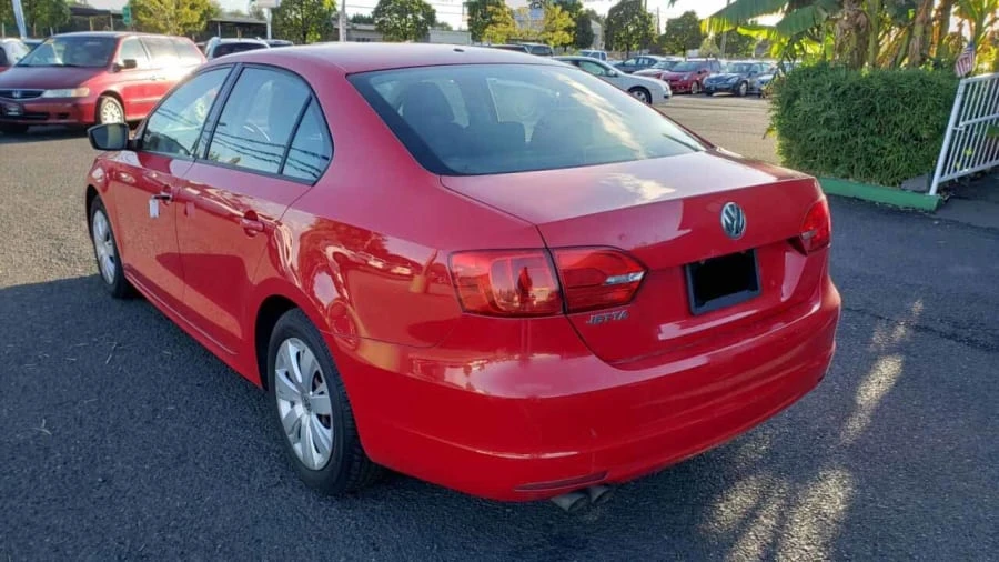 2012 Volkswagen A6 Jetta - Image 2 of 20