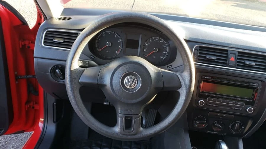 2012 Volkswagen A6 Jetta - Image 10 of 20