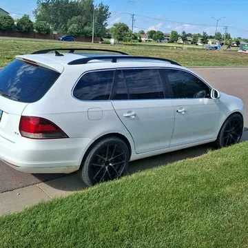 2012 Volkswagen Jetta SportWagen 2.0L TDI Sport Wagon 4D