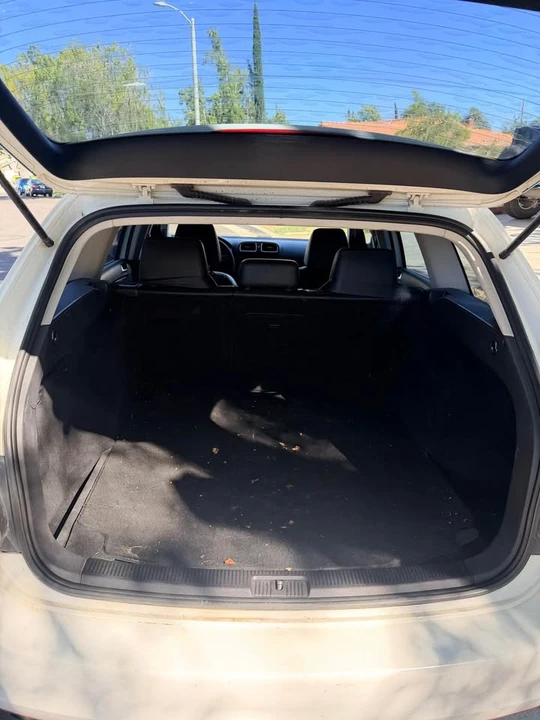 2012 Volkswagen Jetta - Image 5 of 9