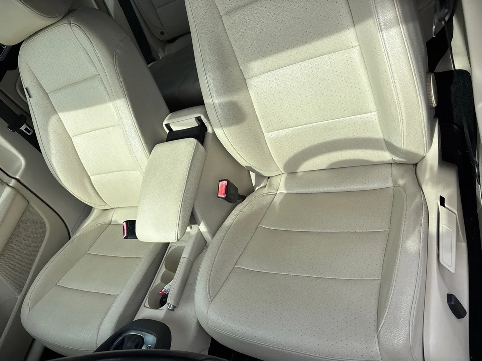 2012 Volkswagen A6 Jetta - Image 6 of 21