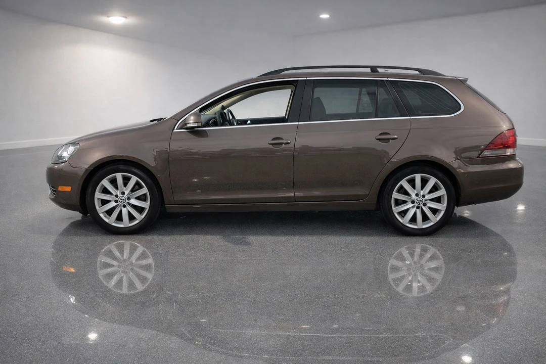 2012 Volkswagen A5 Jetta - Image 2 of 12