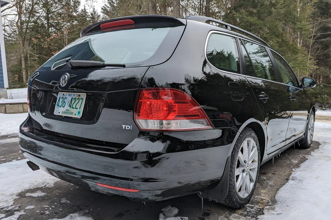 2012 Volkswagen A6 Jetta - Image 4 of 31