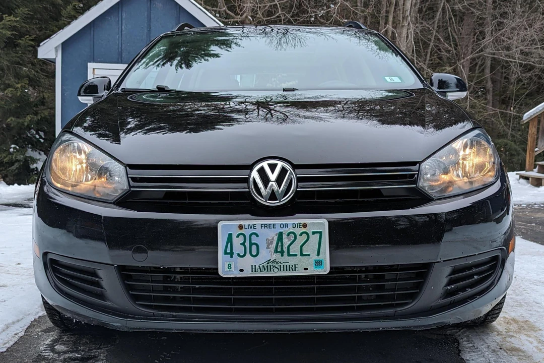 2012 Volkswagen A6 Jetta - Image 2 of 31