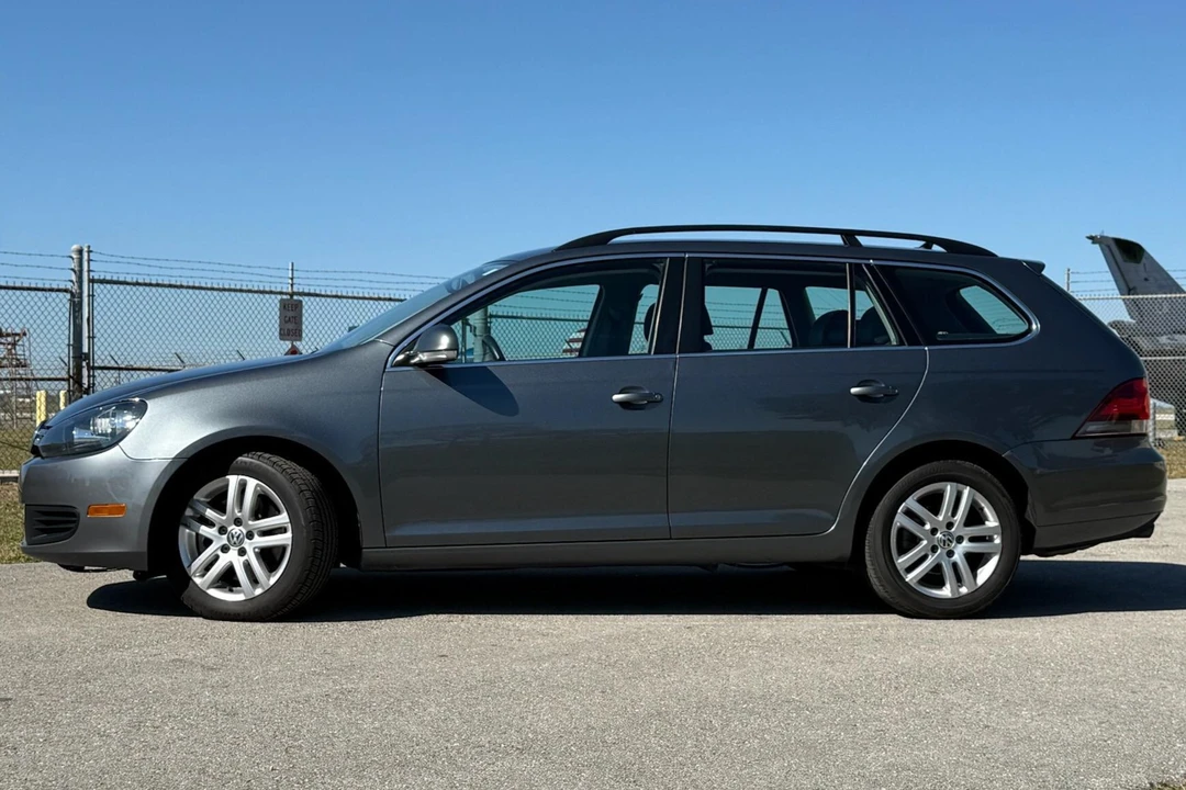 2012 Volkswagen A6 Jetta - Image 3 of 8