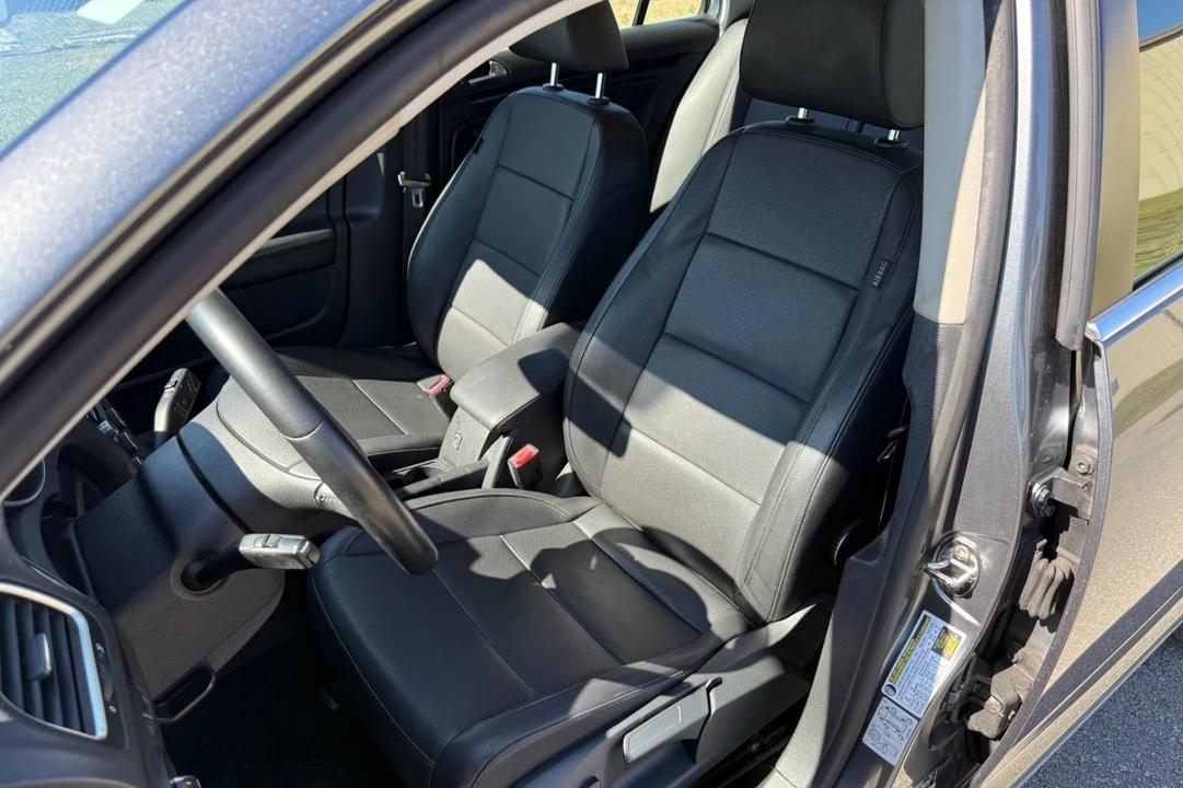 2012 Volkswagen A6 Jetta - Image 4 of 8