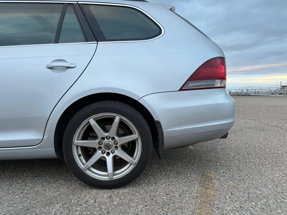 2012 Volkswagen A6 Jetta - Image 25 of 31