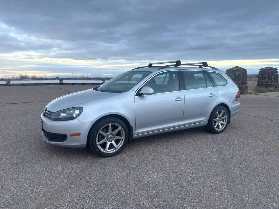 2012 Volkswagen A6 Jetta - Image 10 of 31