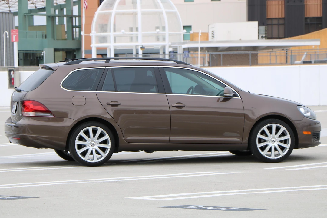 2012 Volkswagen A5 Jetta - Image 3 of 8
