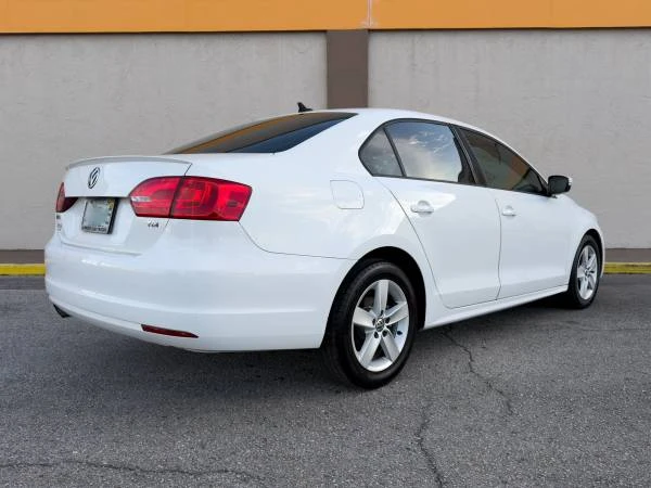 2012 Volkswagen A6 Jetta - Image 3 of 20