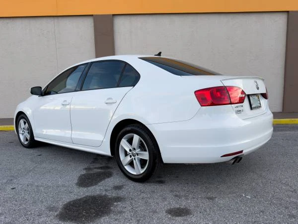 2012 Volkswagen A6 Jetta - Image 5 of 20