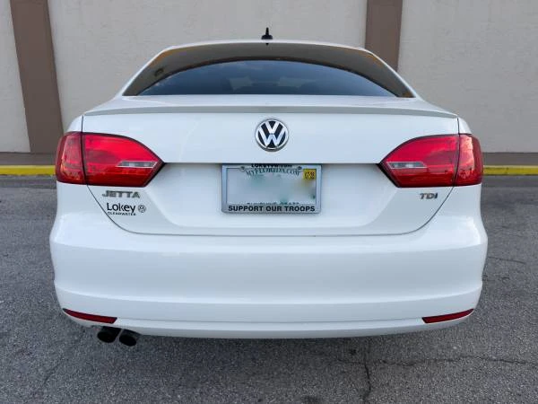 2012 Volkswagen A6 Jetta - Image 4 of 20