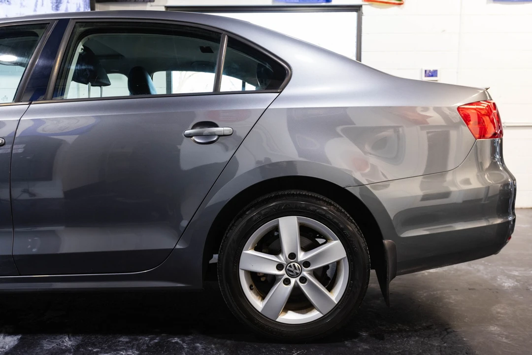 2012 Volkswagen A6 Jetta - Image 8 of 21