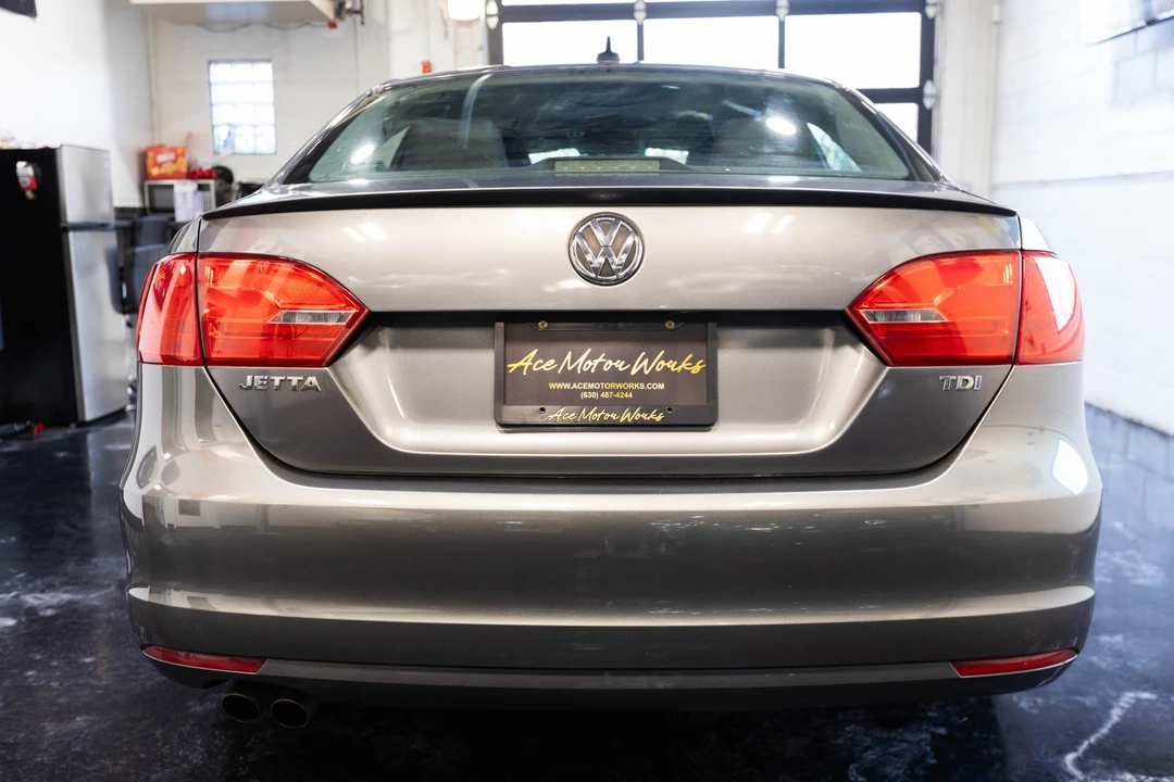 2012 Volkswagen A6 Jetta - Image 11 of 21