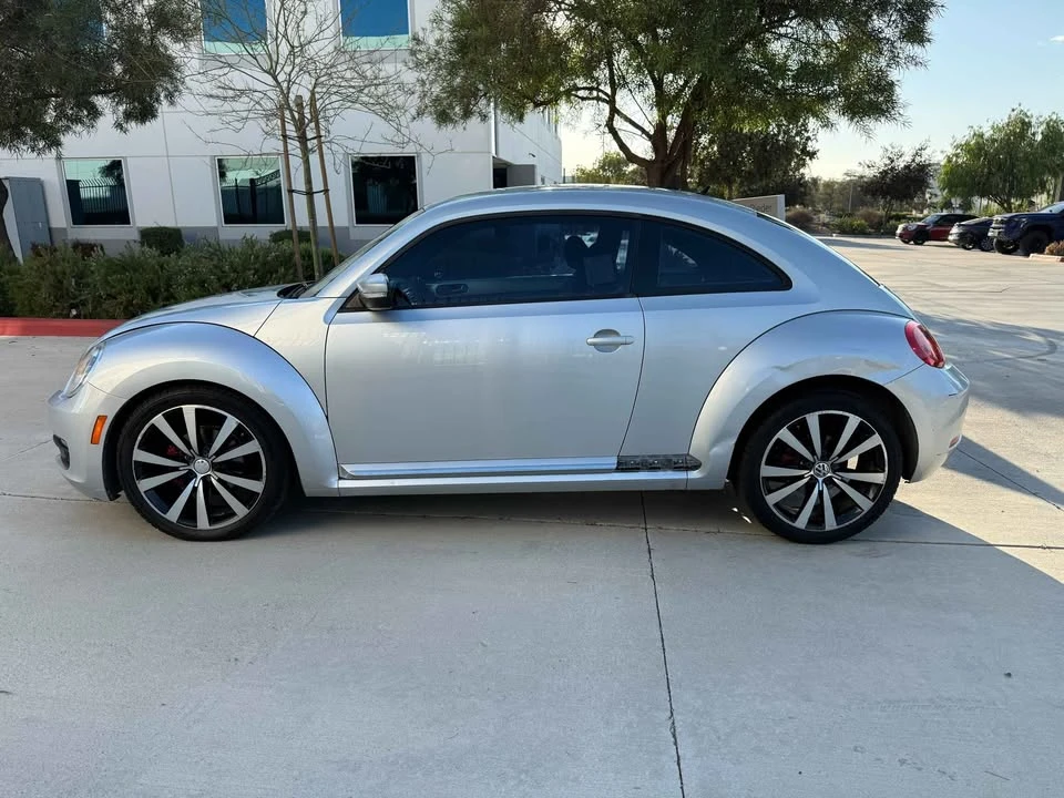 2012 Volkswagen A5 Beetle - Image 3 of 16