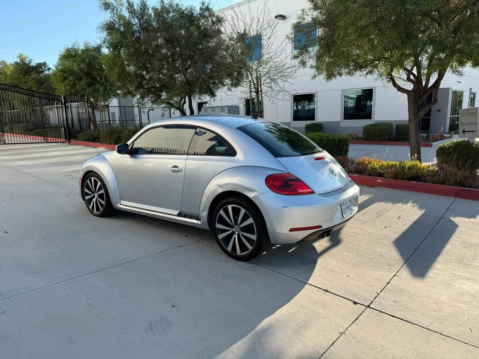 2012 Volkswagen A5 Beetle - Image 7 of 16