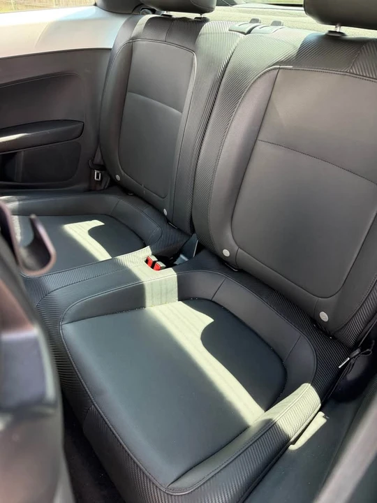 2012 Volkswagen A5 Beetle - Image 8 of 10