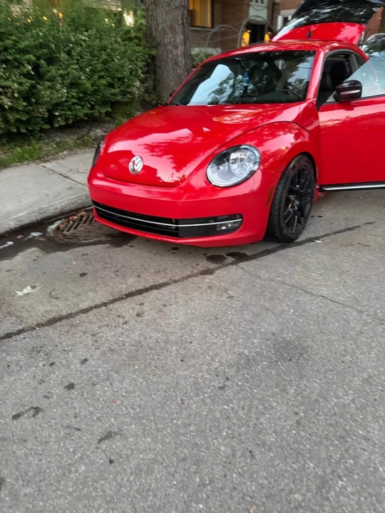 2012 Volkswagen A5 Beetle - Image 11 of 12