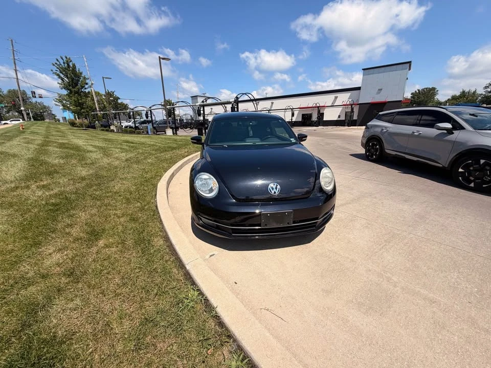 2012 Volkswagen A5 Beetle - Image 12 of 12