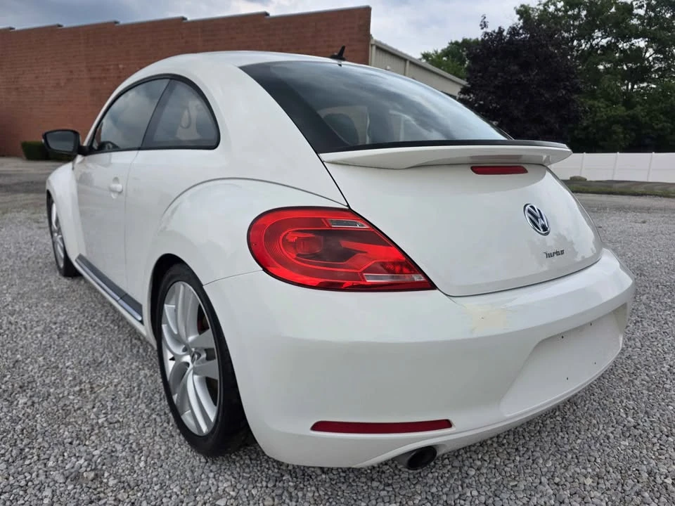 2012 Volkswagen A5 Beetle - Image 8 of 20