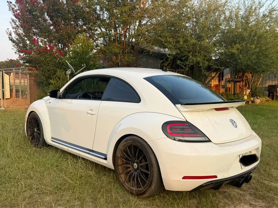 2012 Volkswagen A5 Beetle - Image 4 of 6