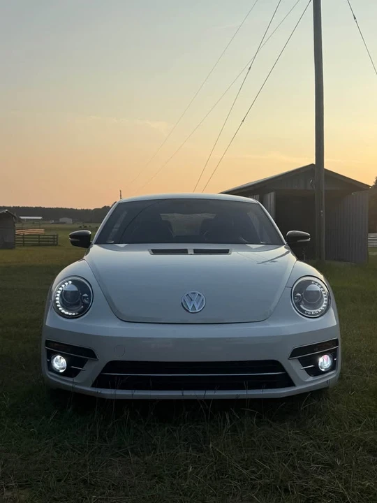 2012 Volkswagen A5 Beetle - Image 6 of 6