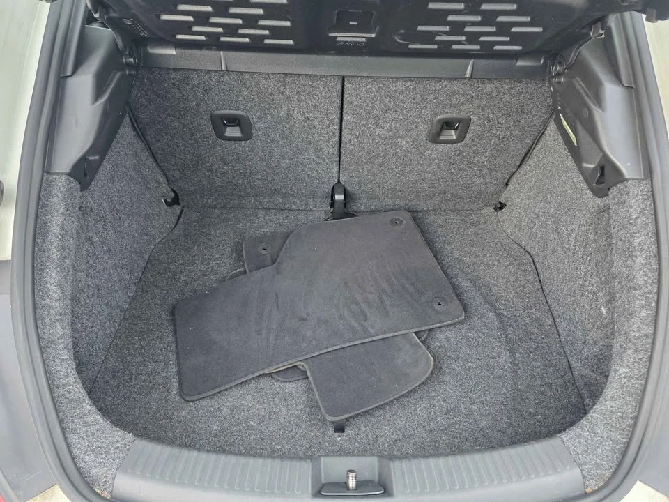 2012 Volkswagen A5 Beetle - Image 18 of 20