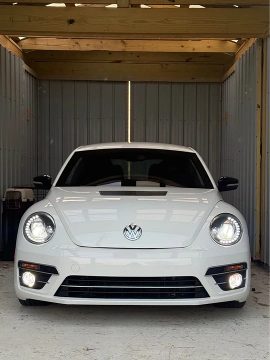 2012 Volkswagen A5 Beetle - Image 5 of 6
