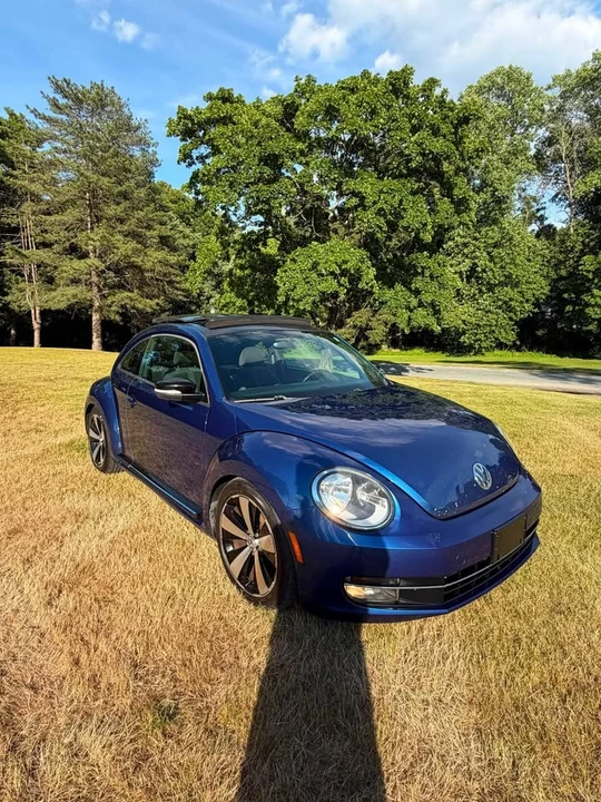 2012 Volkswagen A5 Beetle - Image 7 of 10