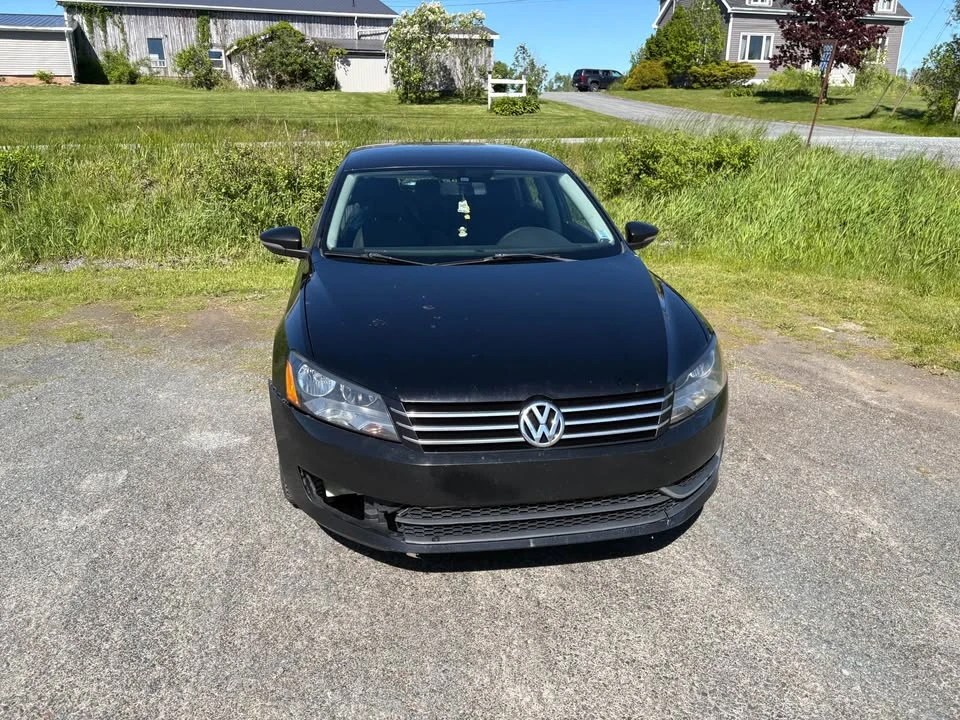 2012 Volkswagen Passat - Image 2 of 4