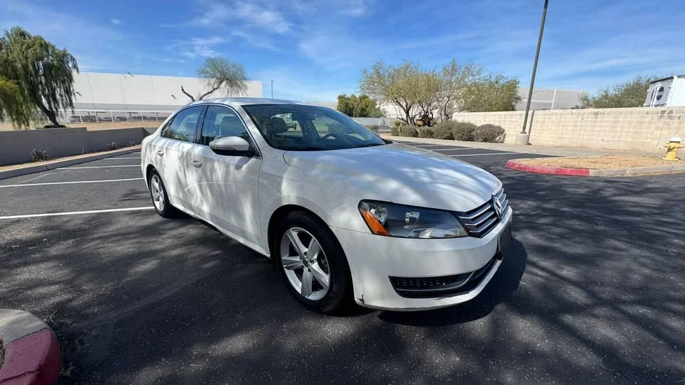 2012 Volkswagen Passat - Image 2 of 9